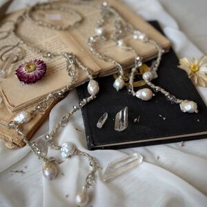 NWT MELA Hand Knotted Adriatic Baroque Italian Pearl Crystal Wrap Necklace